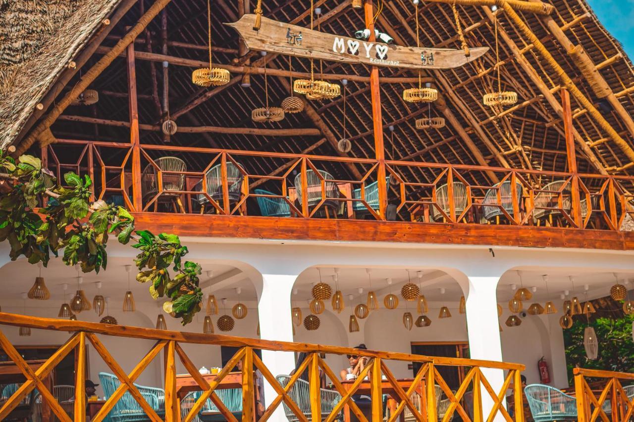 Zanzibella Hotel & Spa Ківенґва Екстер'єр фото The interior of the restaurant