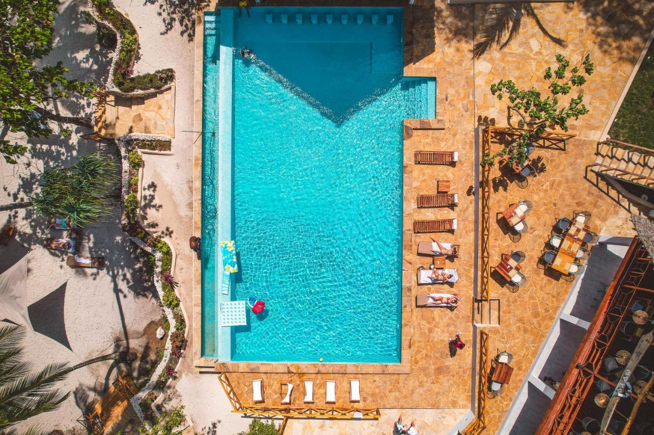 Zanzibella Hotel & Spa Ківенґва Екстер'єр фото Aerial view of a swimming pool