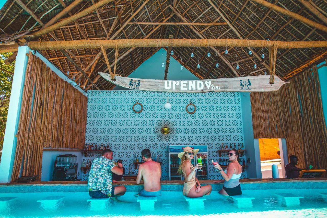 Zanzibella Hotel & Spa Ківенґва Екстер'єр фото The bar at the beach club