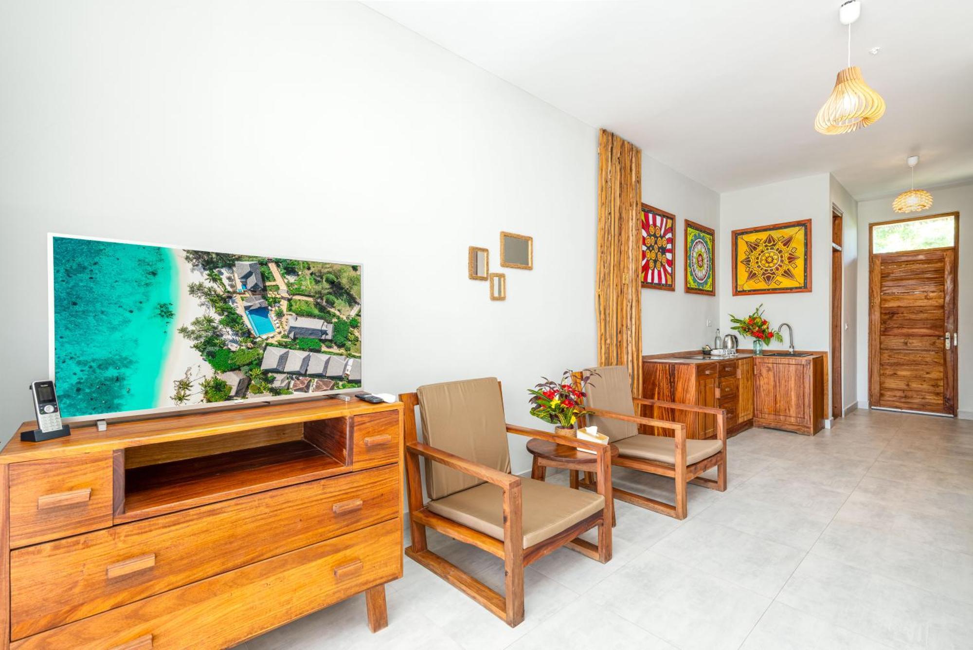 Zanzibella Hotel & Spa Ківенґва Екстер'єр фото A living room at the hotel